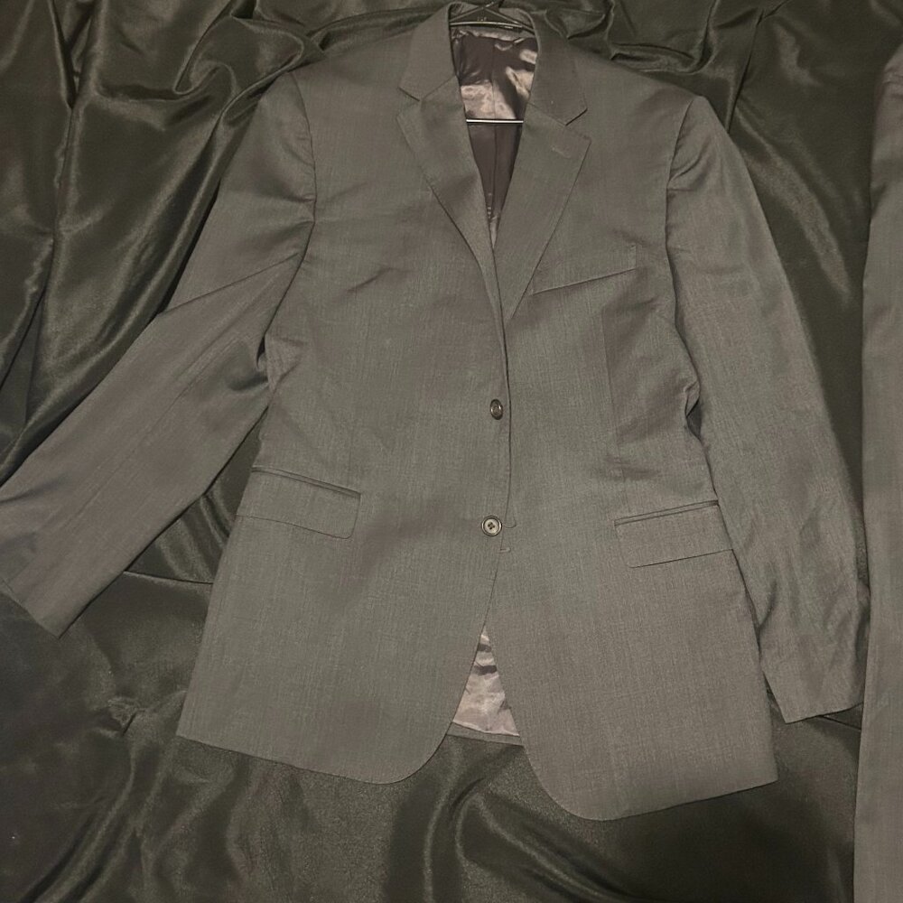 Authentic Ralph Lauren Modern Fit Mens Suit -